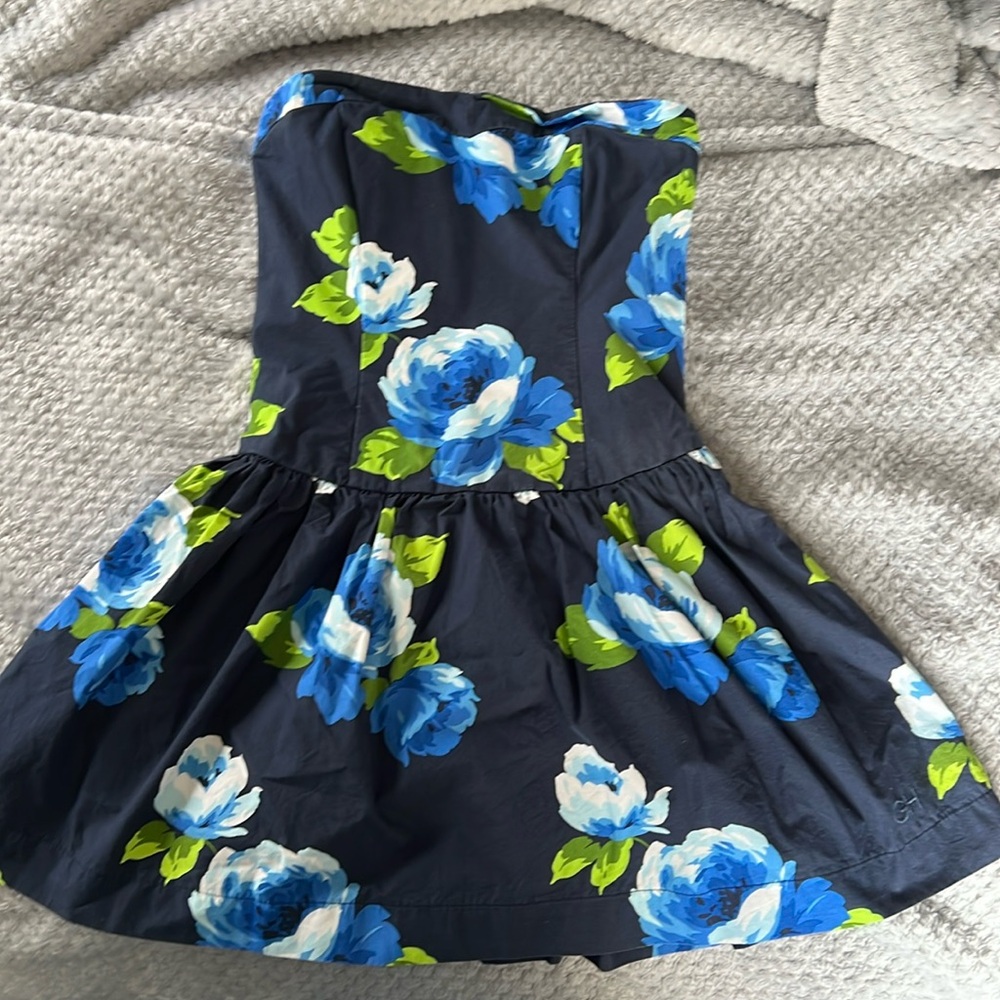 Gully Hicks strapless dress